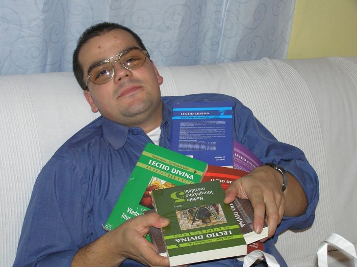 PC200057-1.JPG